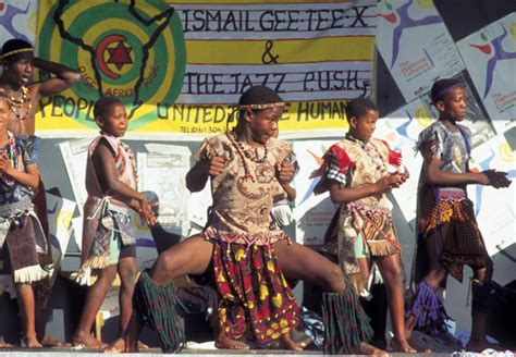 El Festival Mundial de Música y Danza de Grahamstown, un faro de unidad cultural en la Sudáfrica post-apartheid